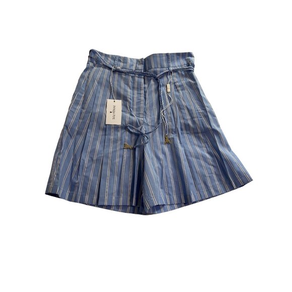 Patrizia Pepe Soft Pleated Bermuda Shorts in Blue - Picture 1 of 4